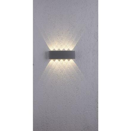 PAUL NEUHAUS LED nástěnné svítidlo ve stříbrné barvě, ovál, teplá bílá barva světla 2700K